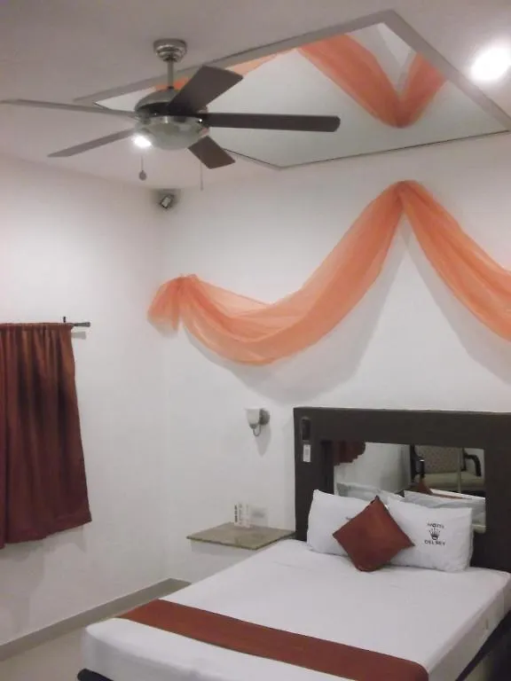 Motel Del Rey Cancún 3*,