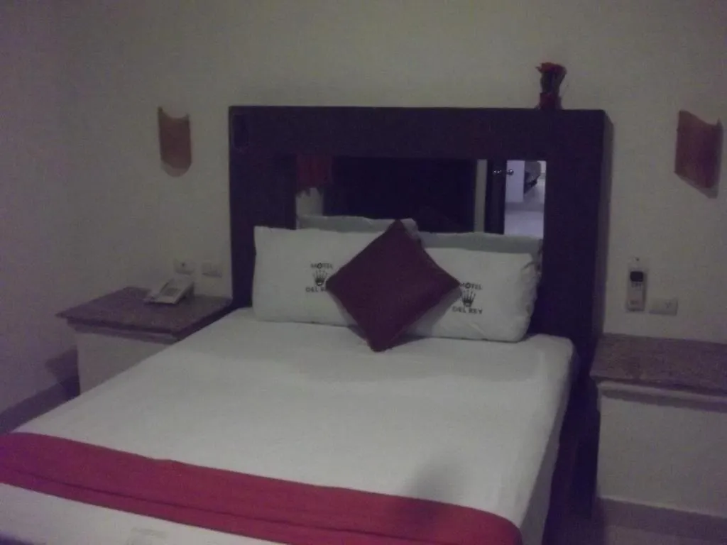 Motel Del Rey Cancún Liefdeshotel
